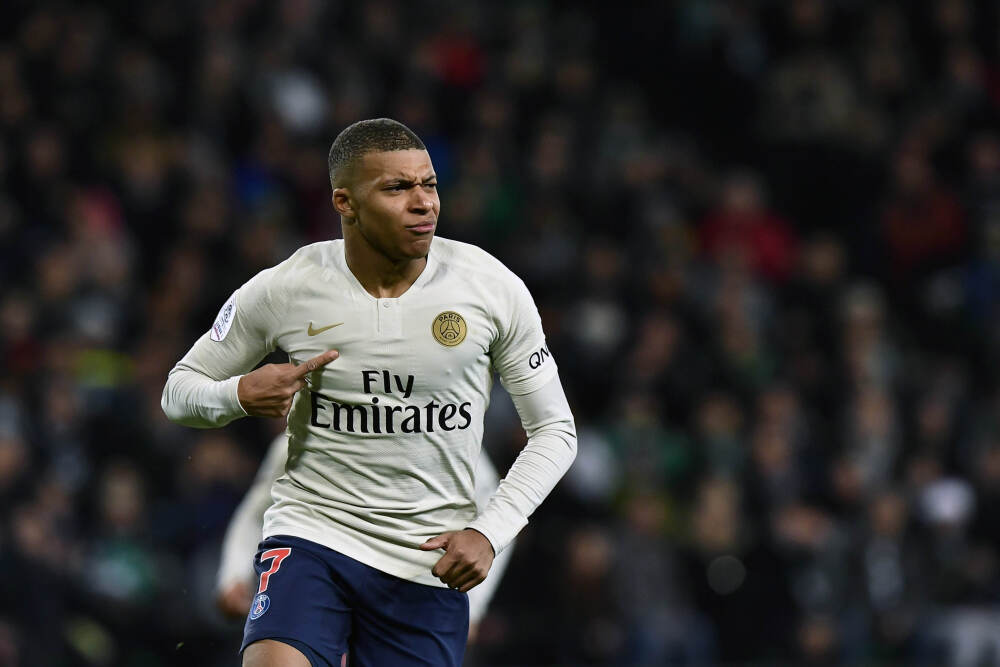 罚球悬殊奇战：勇士仅4中3 快船16中13哈登七罚无失